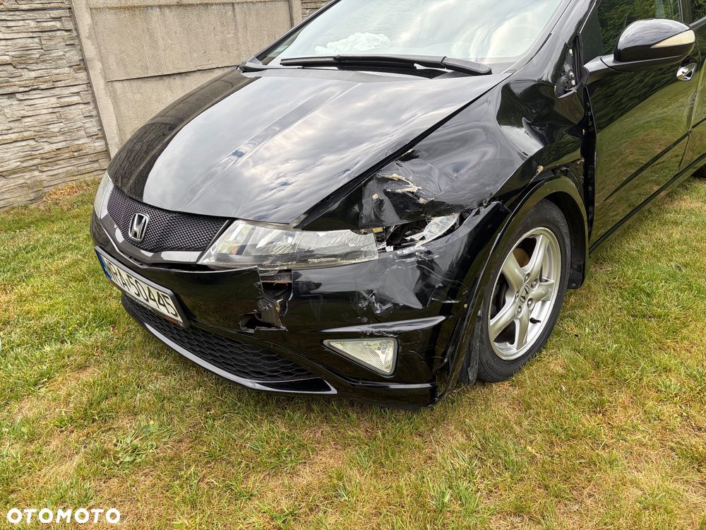 Honda Civic 1.8 GT Special Edition - 5