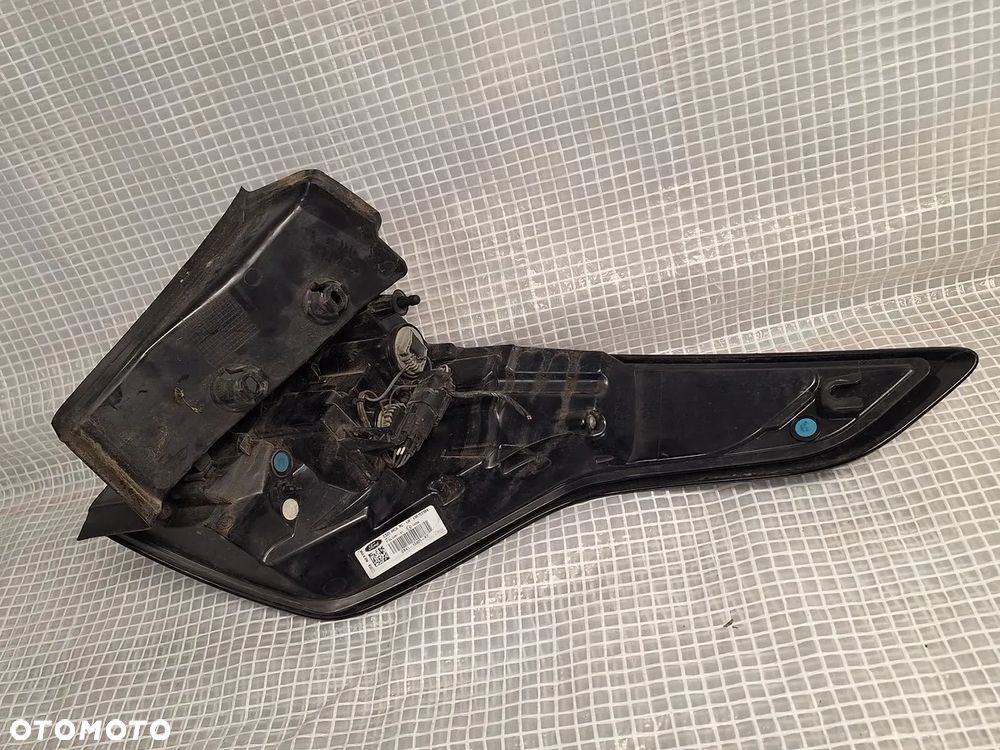 lampa tyl tylna lewa ford kuga mk2 II lift 2016-2019 gv41-13405-ad  europa orginal demontaz - 5