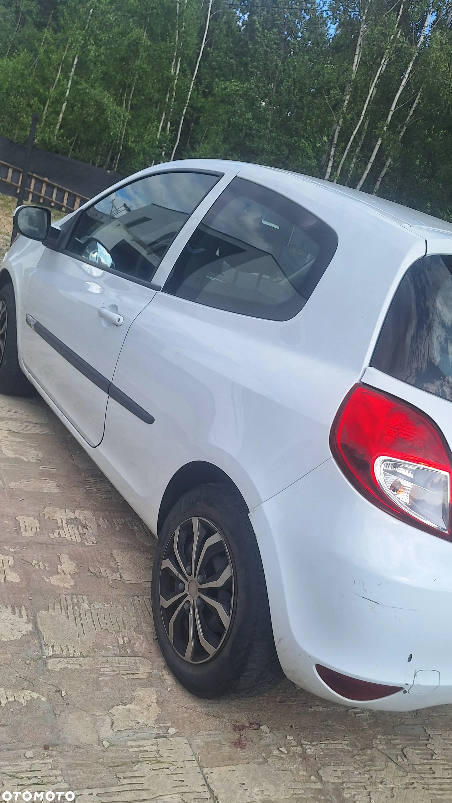 Renault Clio 1.5 dCi Alize - 3