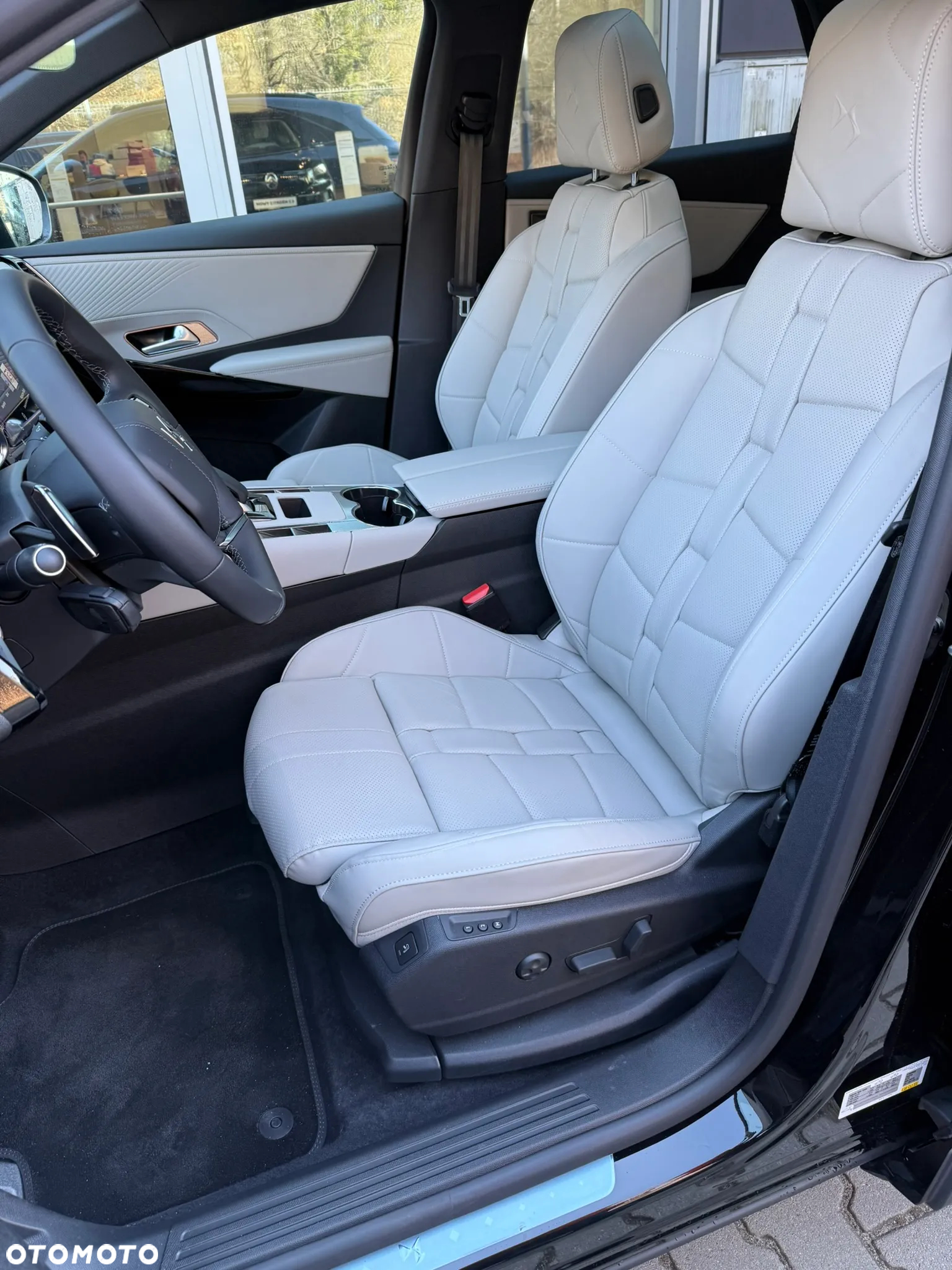 DS Automobiles DS 7 Crossback 1.6 E-Tense 4x4 Etoile - 15