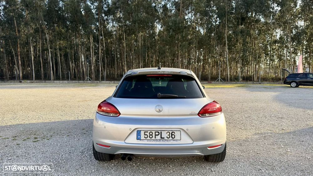 VW Scirocco 2.0 TDI Sport DSG - 17