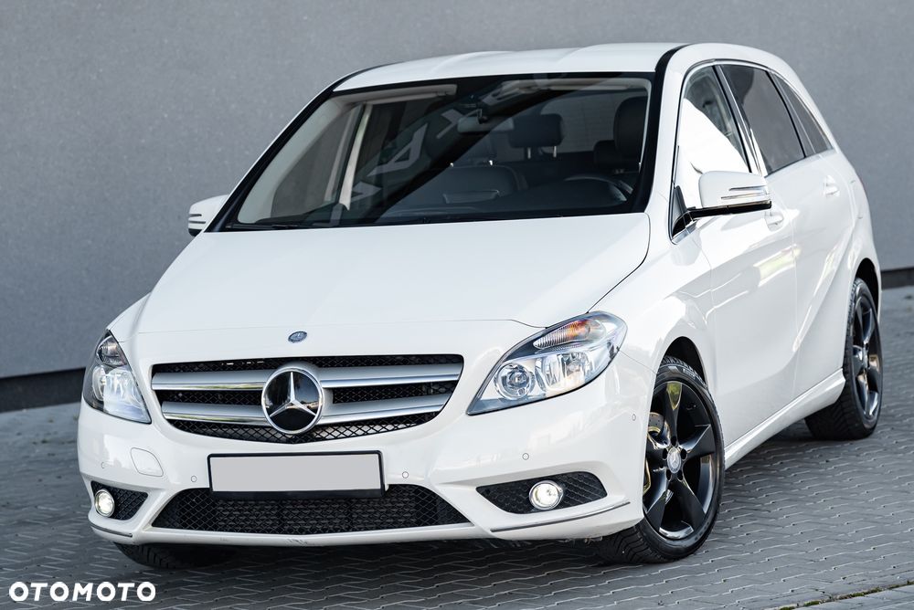 Mercedes-Benz Klasa B 180 7G-DCT - 4