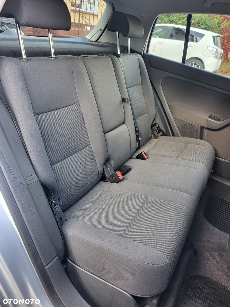 Volkswagen Golf Plus - 22