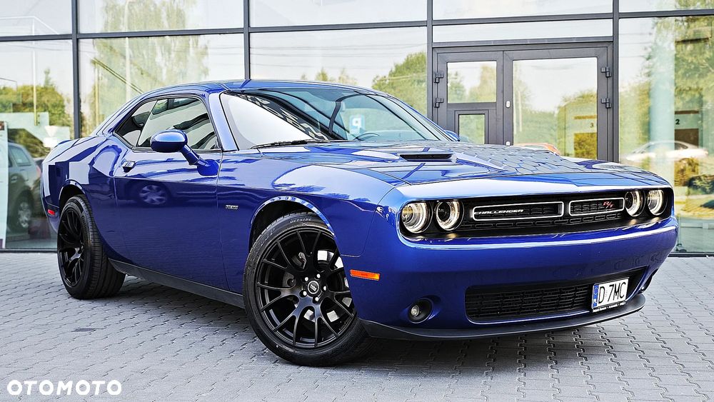 Dodge Challenger - 6