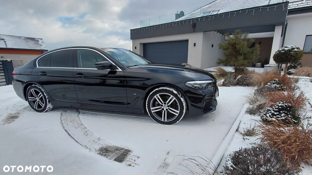 BMW Seria 5 518d Luxury Line - 15