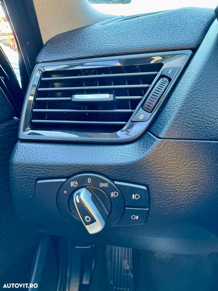 BMW X1 xDrive25d Sport Line - 29