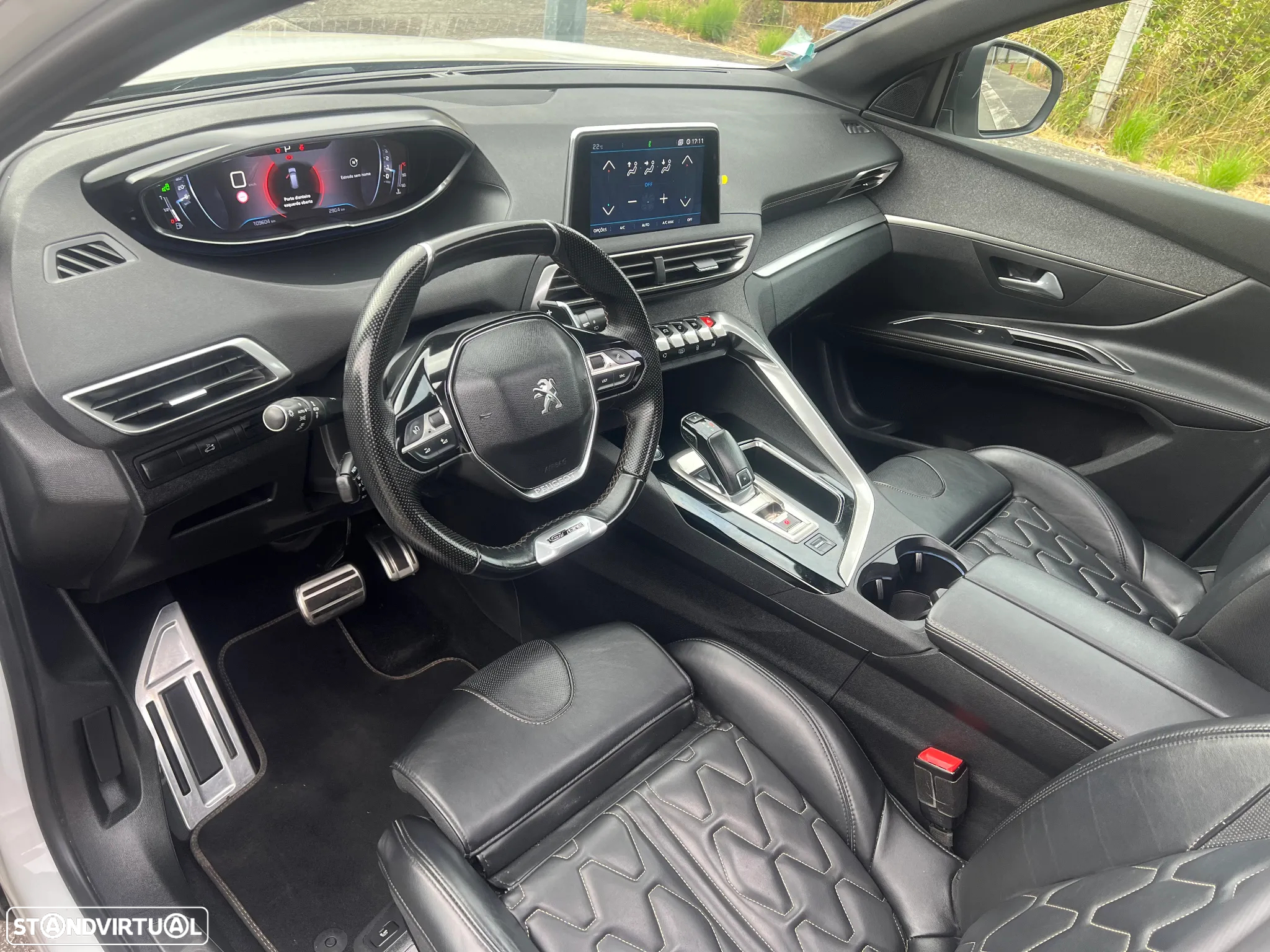 Peugeot 5008 1.5 BlueHDi GT Line J19 EAT8 - 26