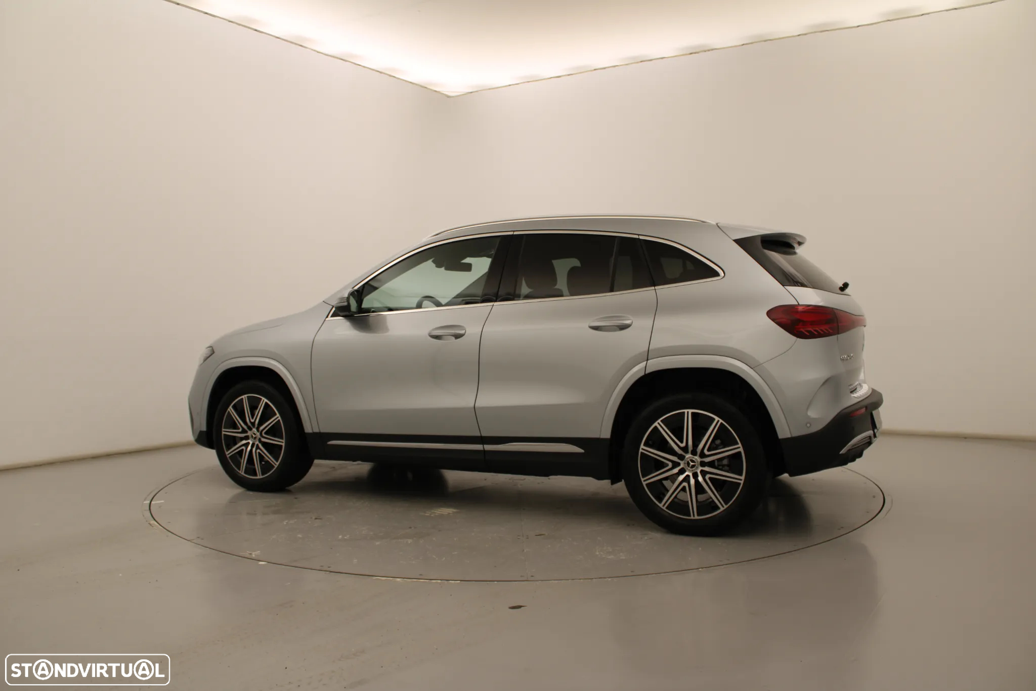 Mercedes-Benz EQA 250 AMG Line - 11