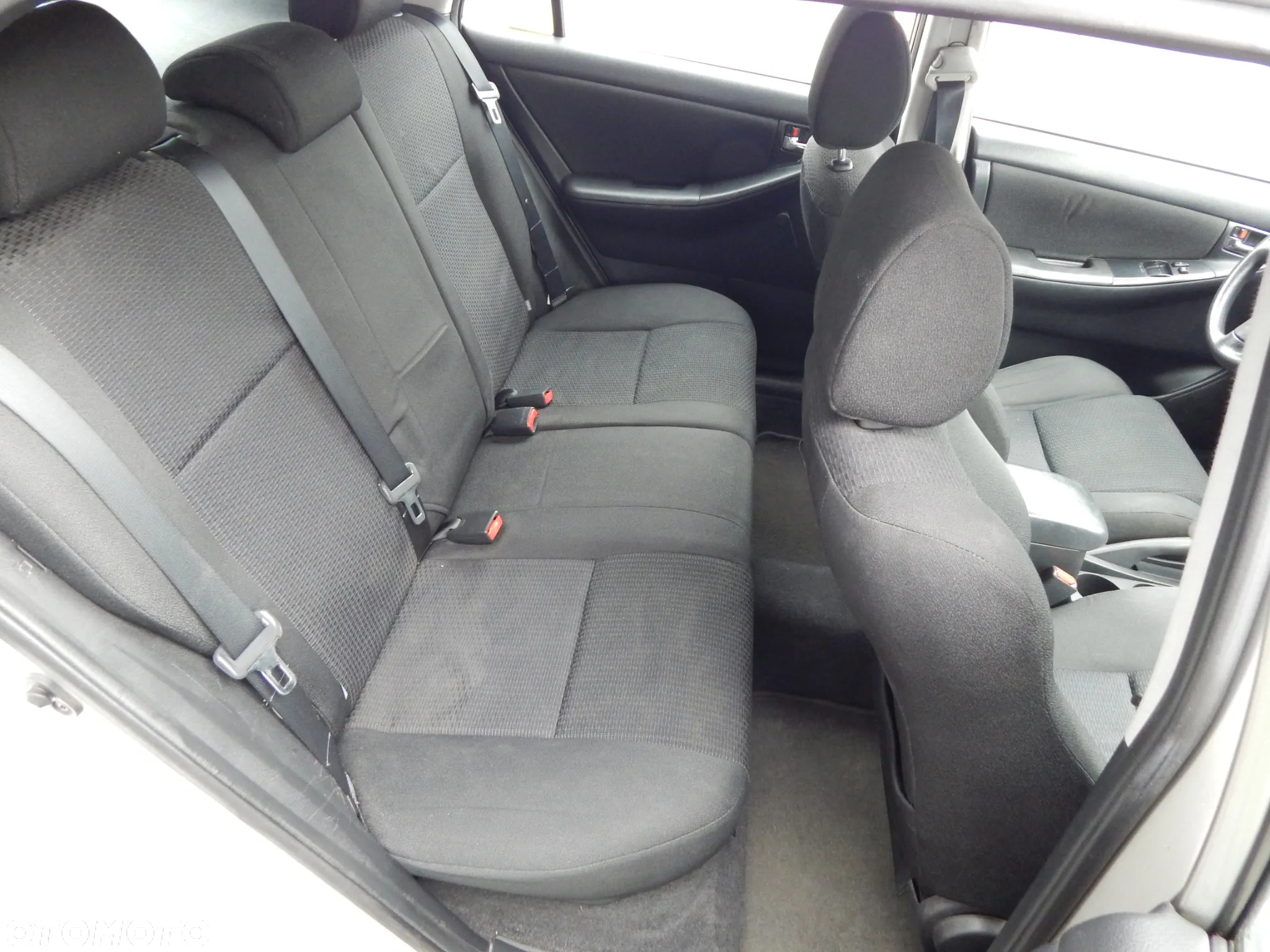 Toyota Corolla 1.8 CE - 18