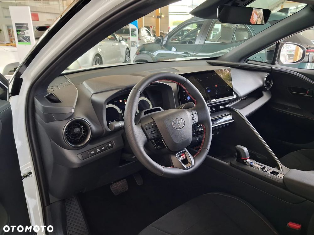Toyota C-HR 2.0 PHEV Dynamic Force GR Sport - 14