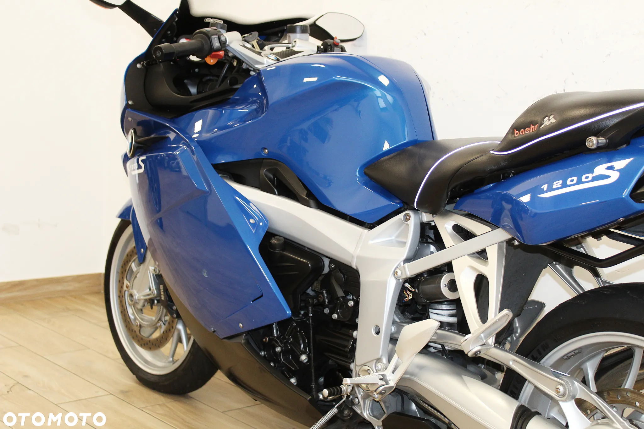 BMW K - 19