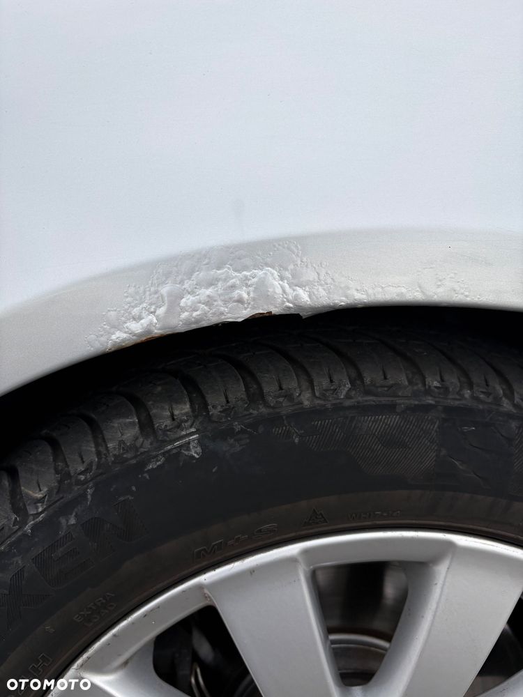 Volkswagen Passat - 15