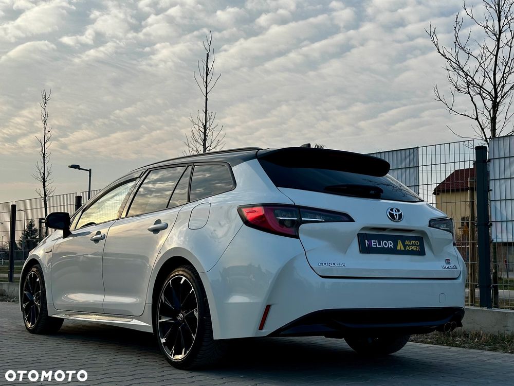 Toyota Corolla 2.0 Hybrid GR Sport - 12