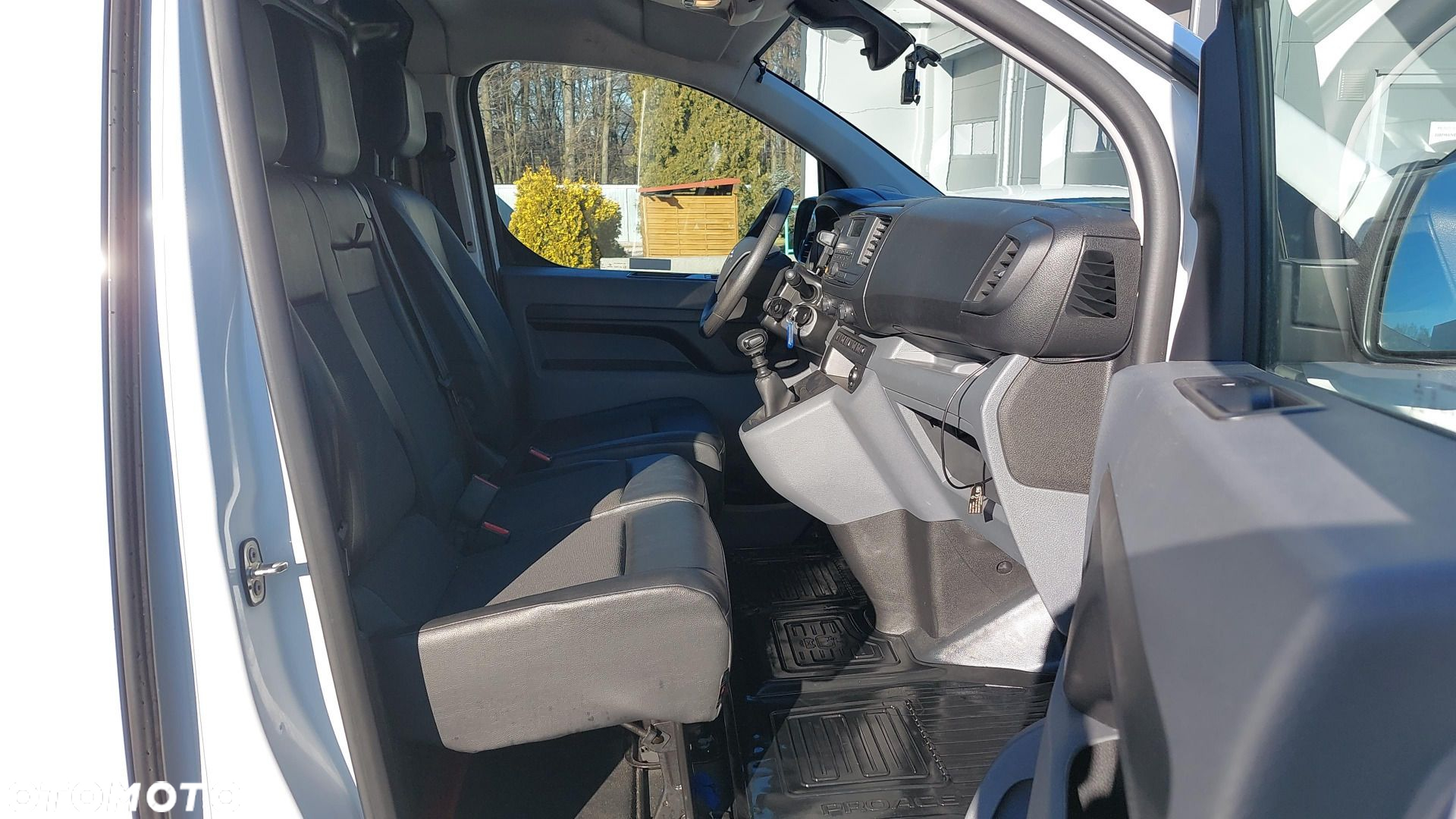 Toyota PROACE - 8