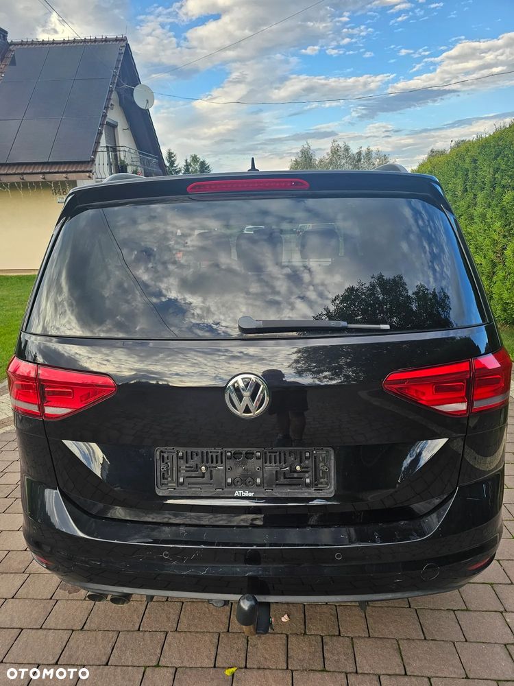 Volkswagen Touran 2.0 TDI SCR DSG Highline - 8