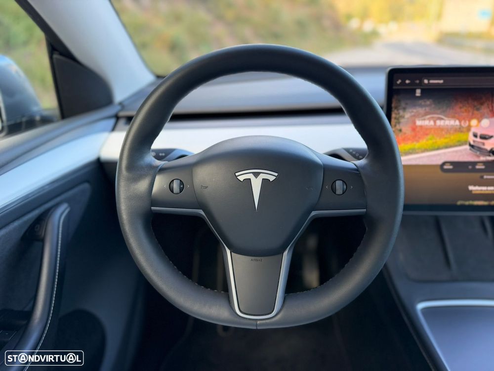 Tesla Model Y Long Range Tração Traseira - 18