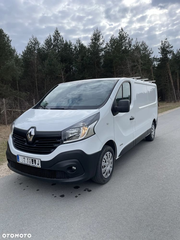 Renault TRAFIC - 1