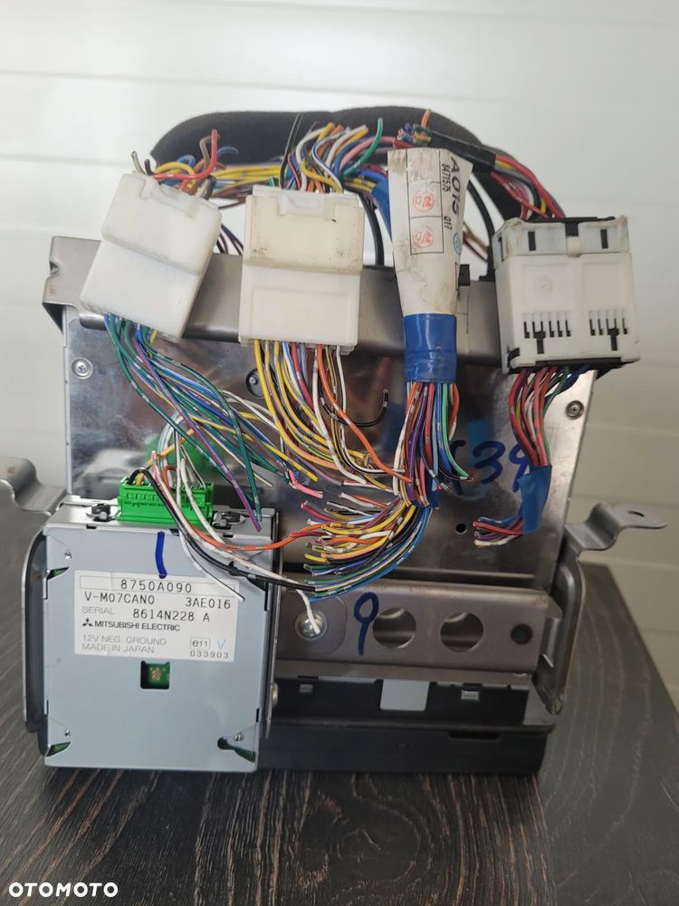 Citroen C-Crosser Outlander Radio Nawigacja 8750A139 8750A090 - 9