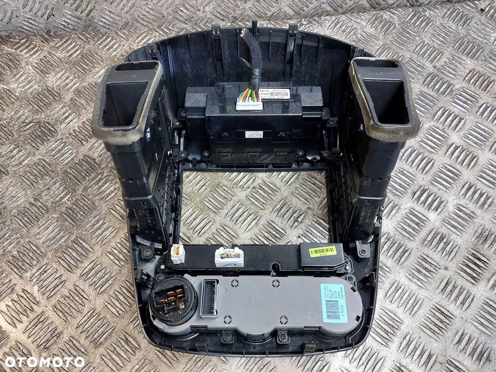 PANEL NAWIEWU KONSOLA ŚRODKOWA RAMKA CEED I 97250-1H221 95710-1H700 - 5