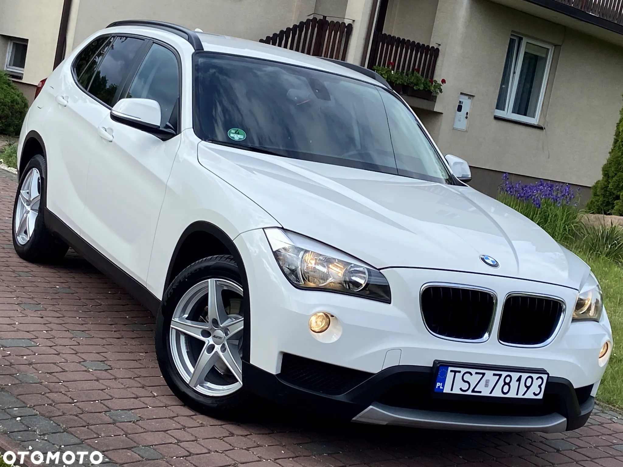 BMW X1 xDrive18d - 10