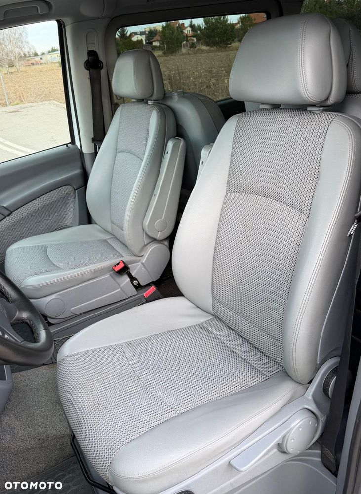 Mercedes-Benz Viano - 27