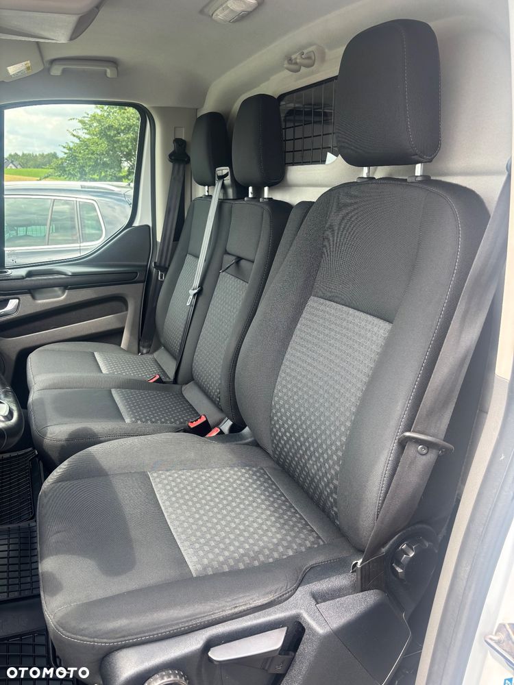 Ford Transit Custom - 9