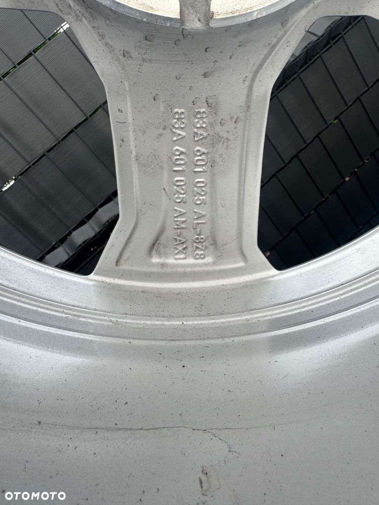 Komplet Alu do Audi Q3 215/65/17 Zima Idealne.8mm - 9