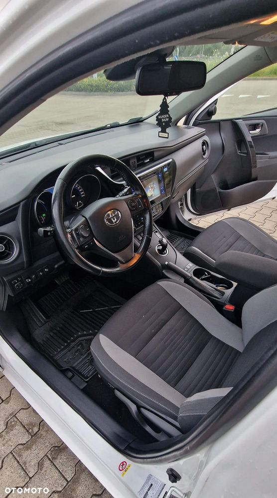 Toyota Auris Hybrid 135 Premium - 14