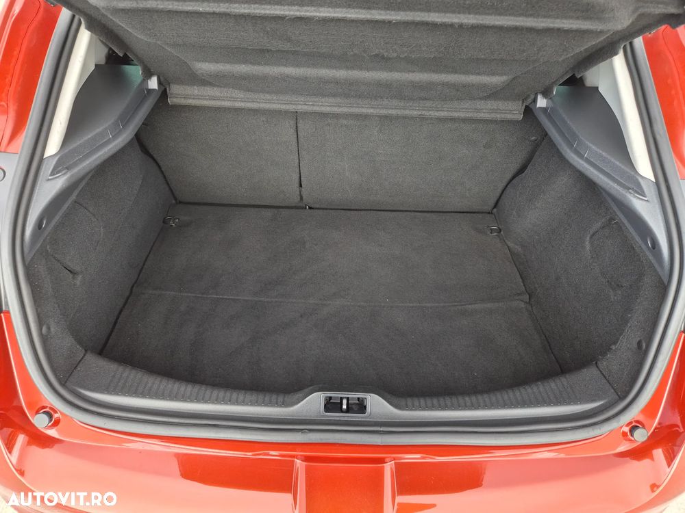 Renault Megane TCe 130 BOSE Edition - 24