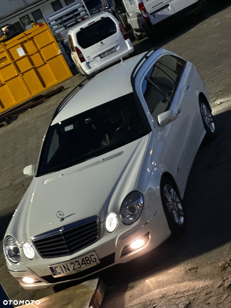 Mercedes-Benz Klasa E - 8