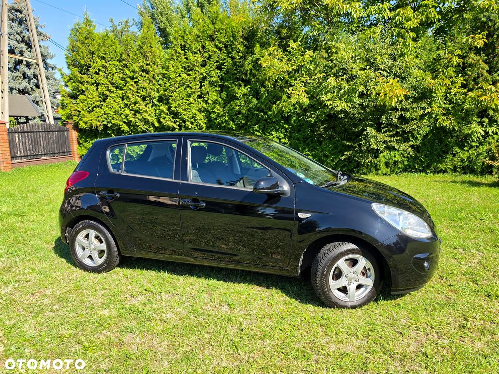 Hyundai i20 1.2 Classic EU5 - 19