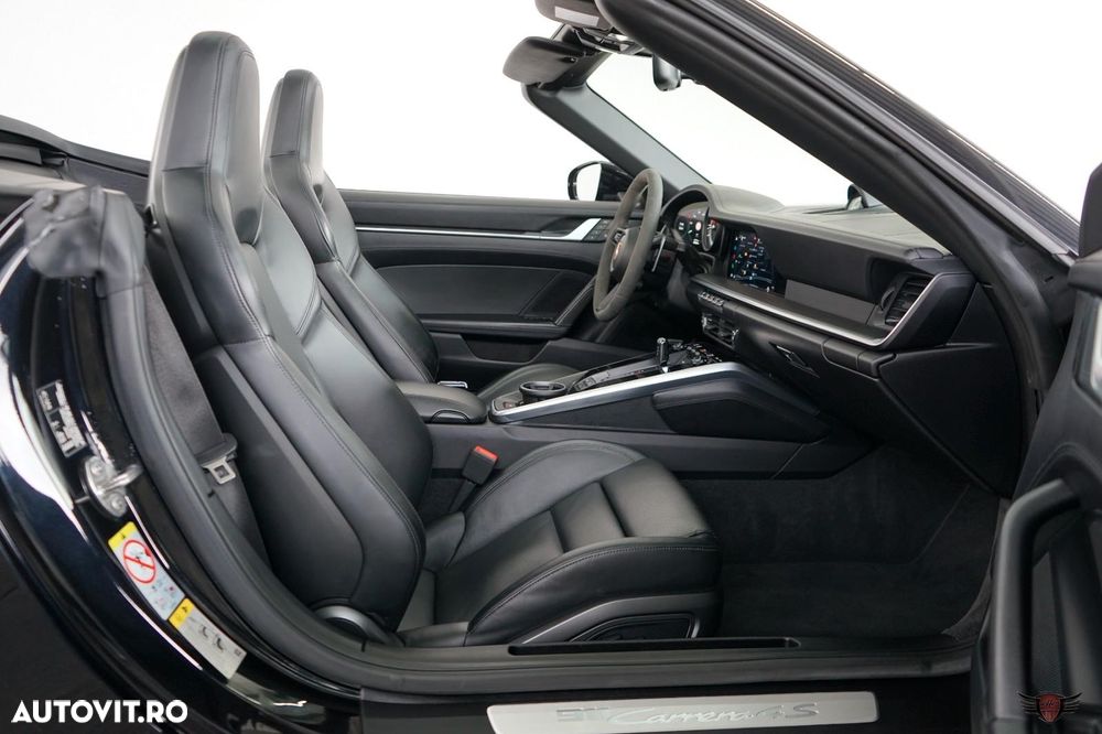 Porsche 911 Carrera 4S PDK - 17