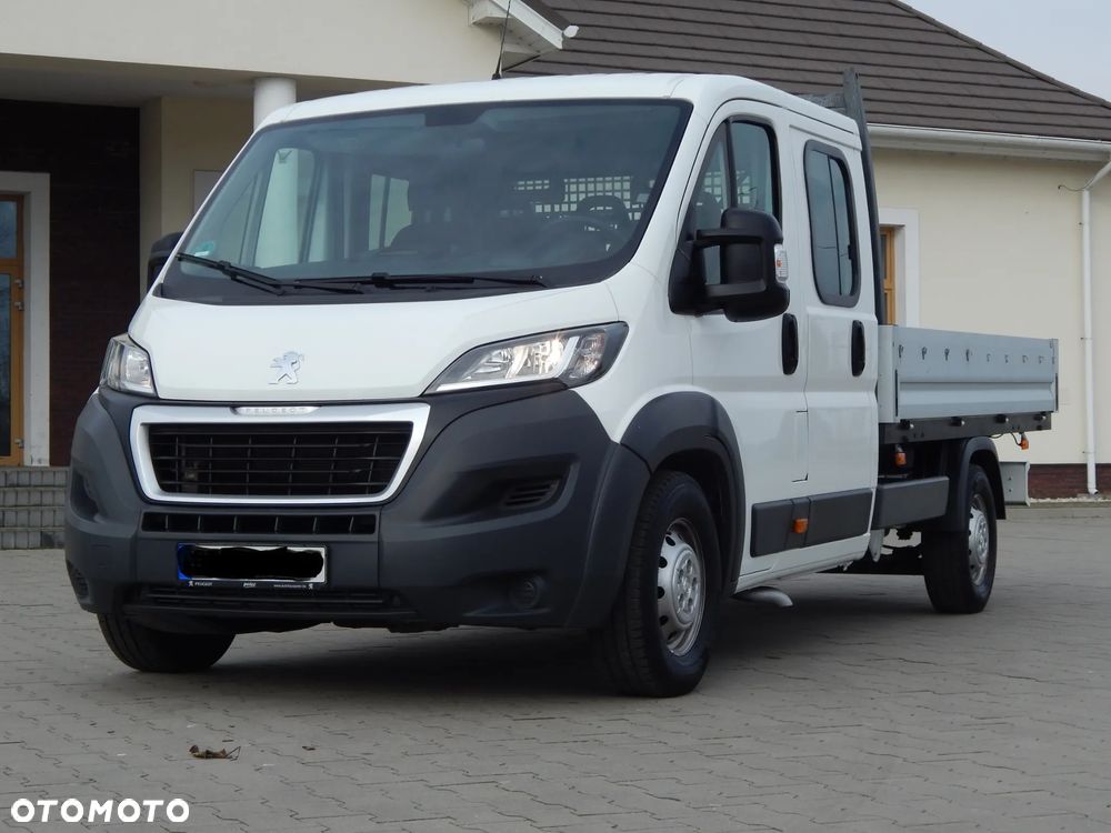 Peugeot Boxer_7-Osobowy_Max-rama_skrzynia_paka - 37