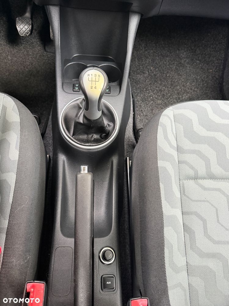 Skoda Fabia - 21