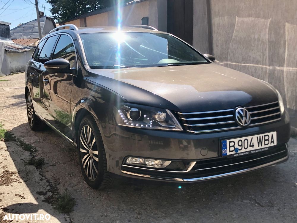 Volkswagen Passat 2.0 TDI 4Motion BlueMotion Technology Highline DSG - 1