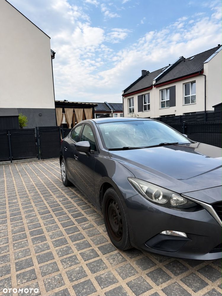 Mazda 3 - 4