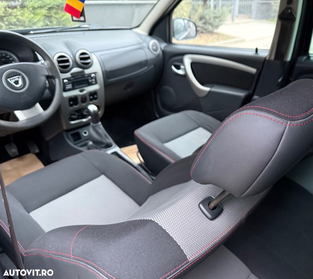 Dacia Duster 1.6 4x2 Laureate - 17