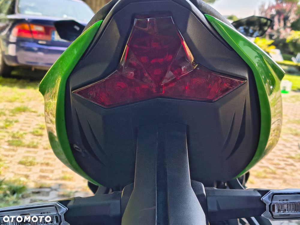 Kawasaki ZX - 28