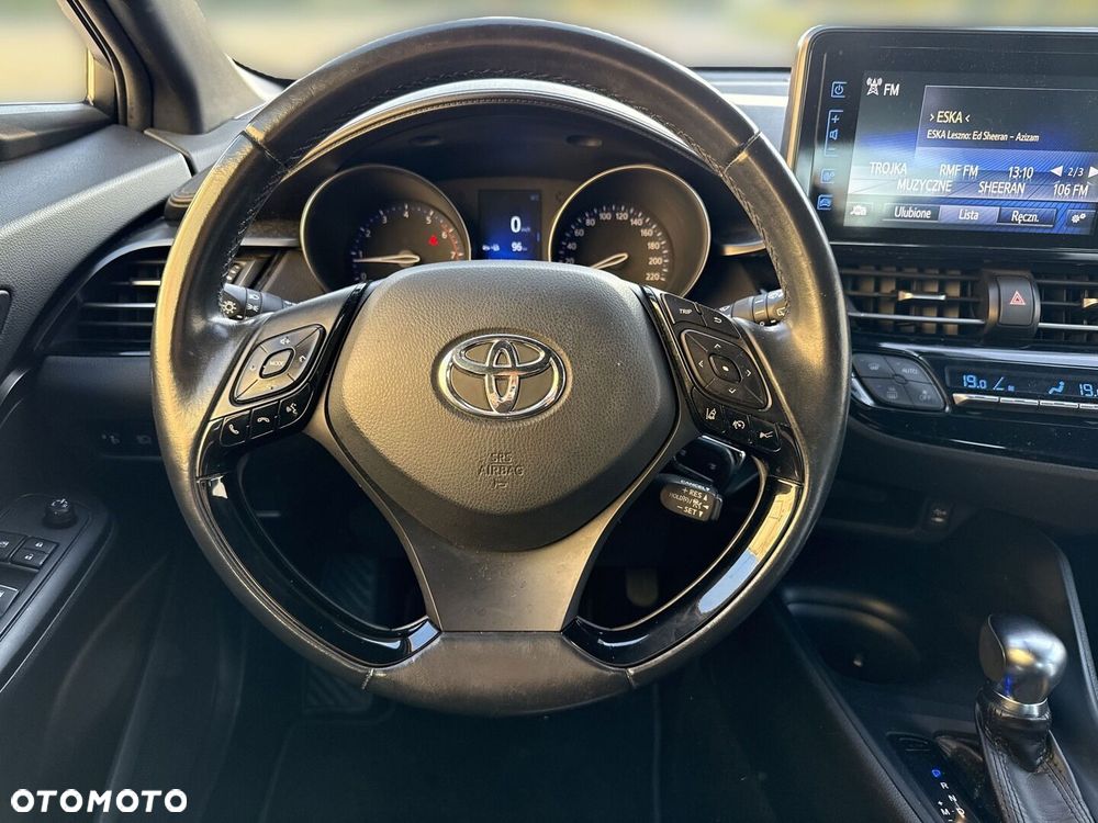 Toyota C-HR 1.2 T Premium CVT - 18