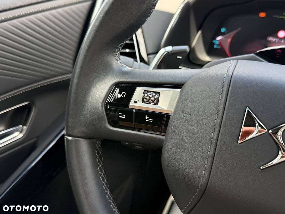 DS Automobiles DS 7 Crossback - 29