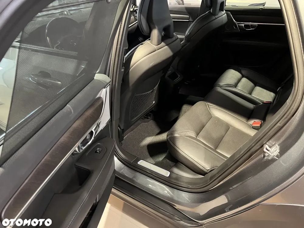 Volvo V90 Cross Country D5 AWD Geartronic - 10