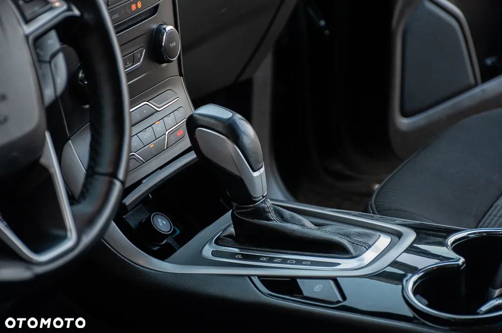 Ford Galaxy 2.0 TDCi Titanium PowerShift - 34