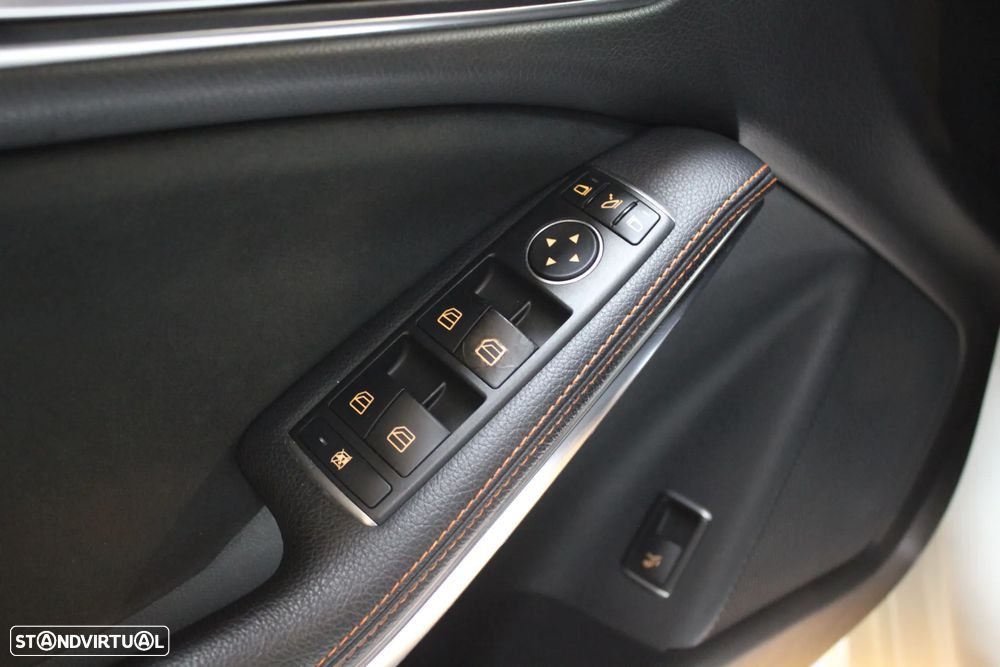 Mercedes-Benz CLA 220 (CDI) d 7G-DCT Orange Art Edition - 21