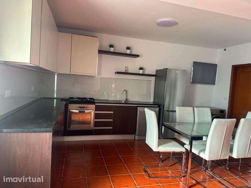 Aluguer de apartamento. - Grande imagem: 2/8