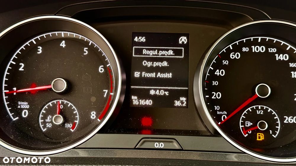 Volkswagen Golf - 12