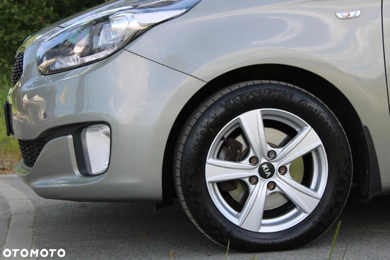 Kia Carens 1.7 CRDi XL 7os - 31