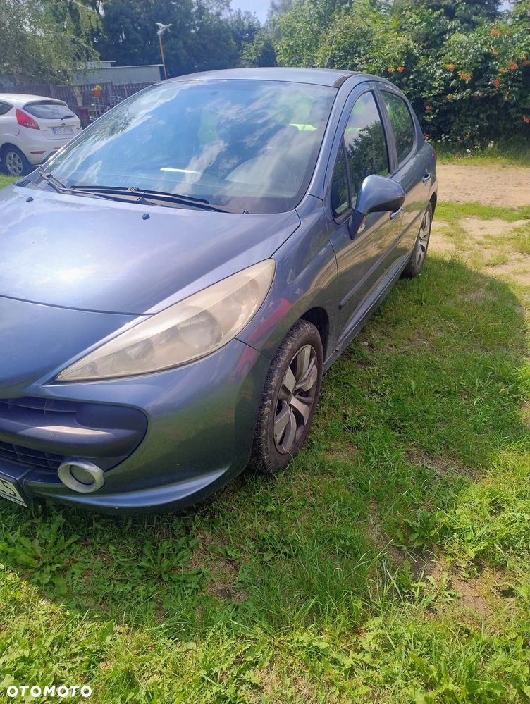 Peugeot 207 1.6 HDi - 4