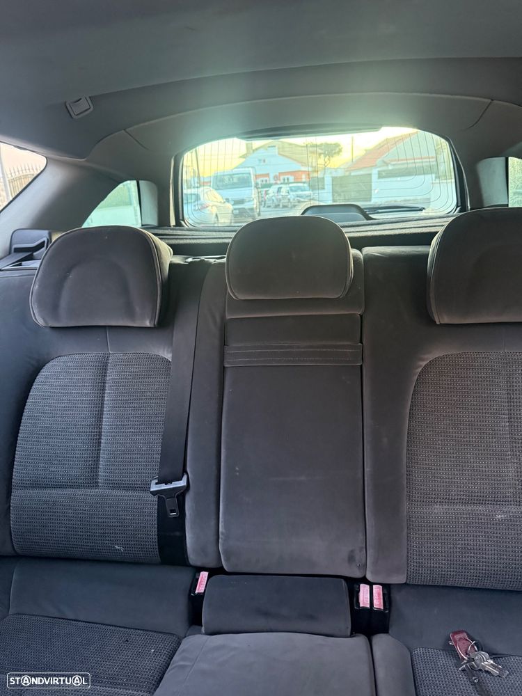 Peugeot 407 SW 2.0 HDi Executive - 18