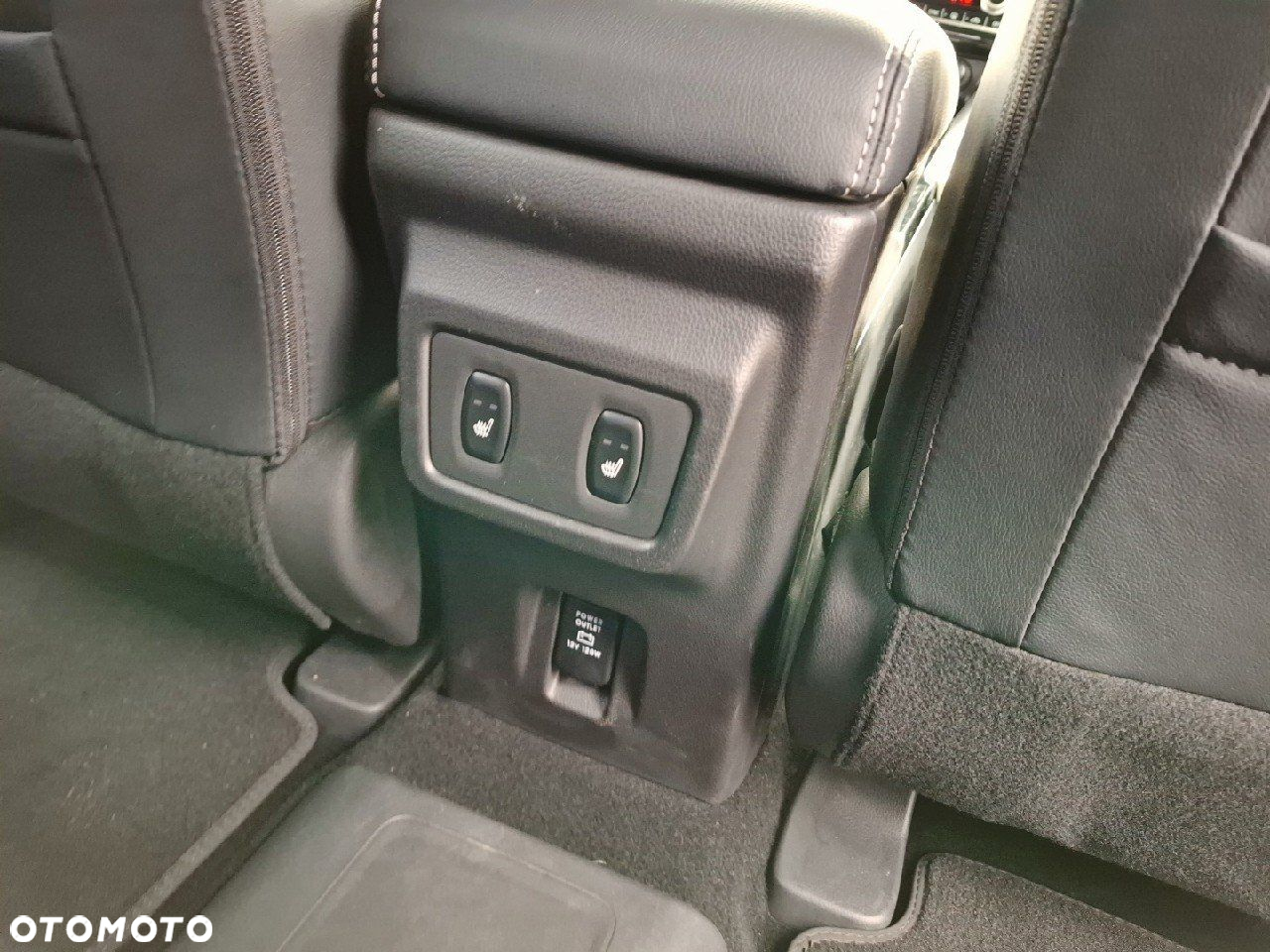 Mitsubishi Eclipse Cross - 21