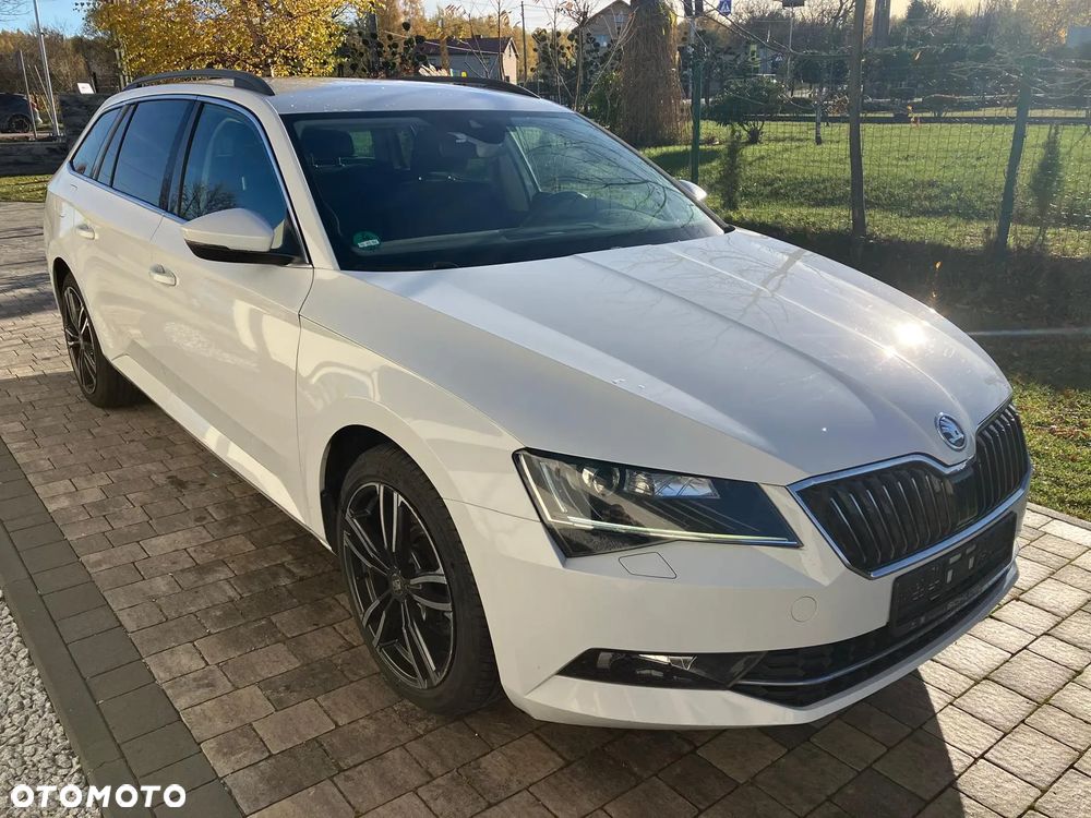Skoda Superb 2.0 TDI Ambition DSG - 5